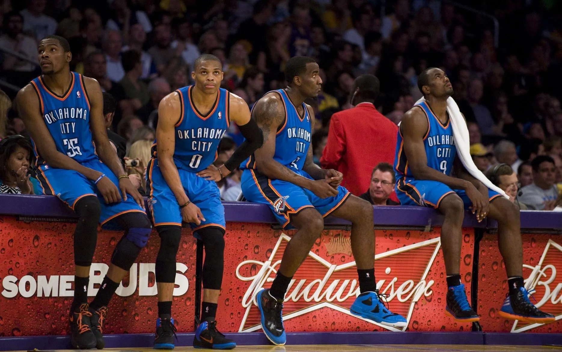 活塞击败步行者,赢得两连胜 活塞击败步行者,赢得两连胜