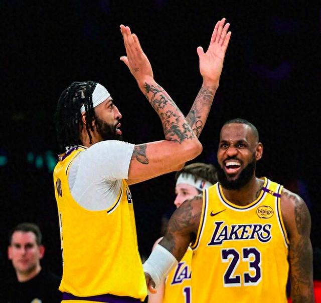 篮网击败热火，主场取得连胜