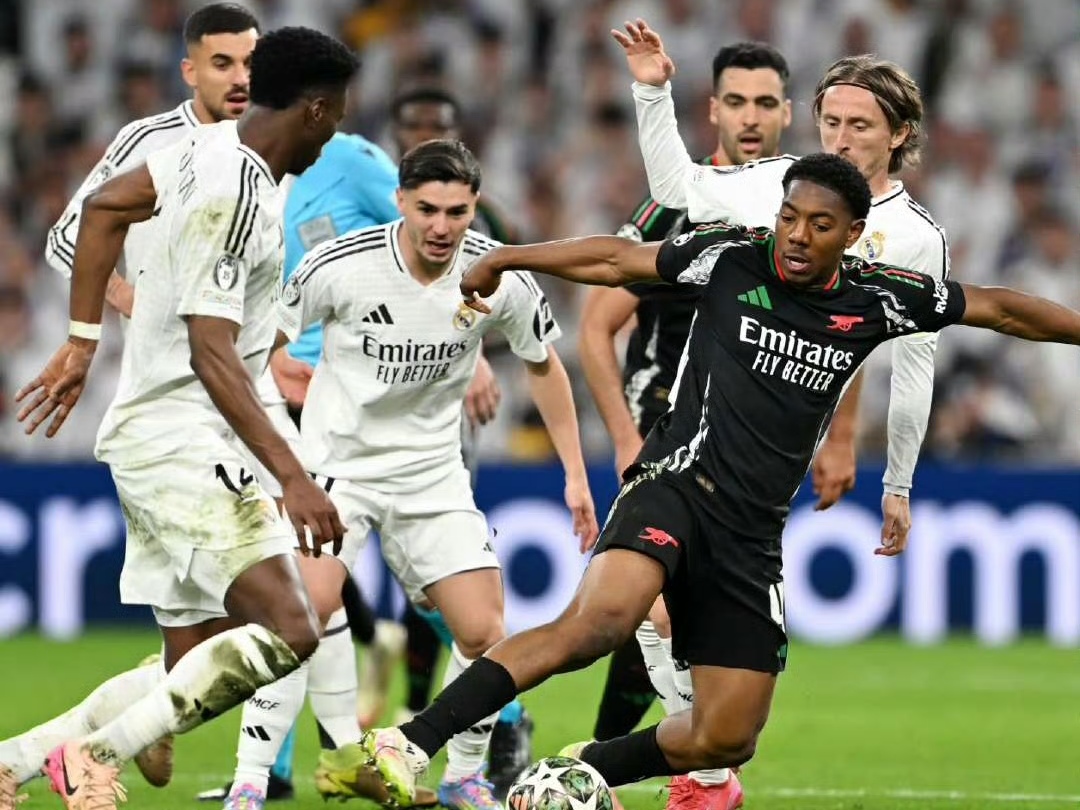 关于欧洲足球巨星齐聚一堂,争夺荣耀之战的信息 关于欧洲足球巨星齐聚一堂,争夺荣耀之战的信息