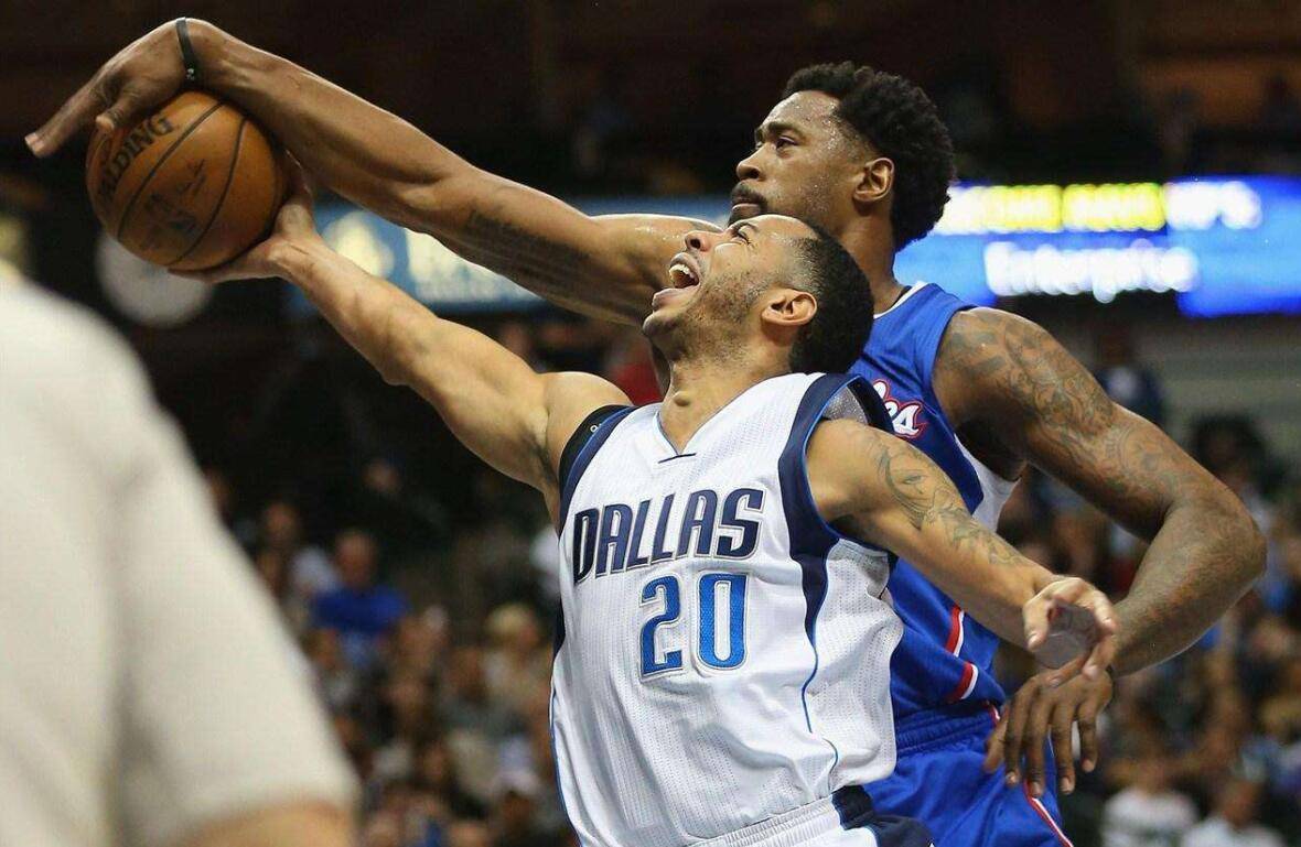 包含小牛大胜灰熊,内线合力砍下分的词条 包含小牛大胜灰熊,内线合力砍下分的词条