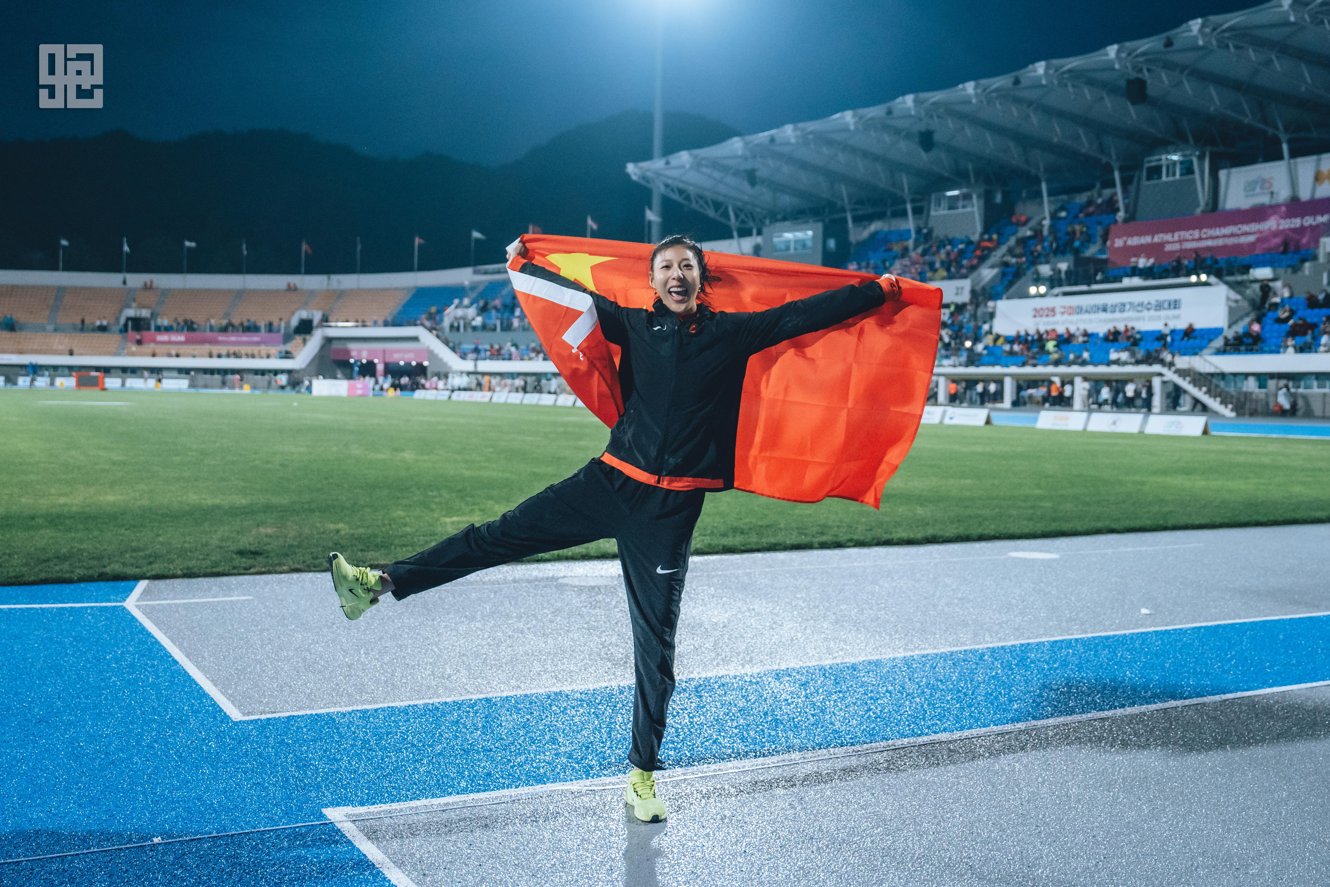 开云体育亚洲官网-关于田径选手表现出色横扫多项项目的信息