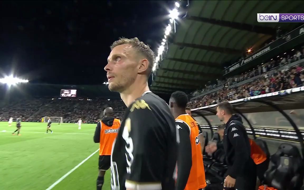 开云体育注册-昂热队被蒙彼利埃横扫,拼尽全力无力回天的简单介绍