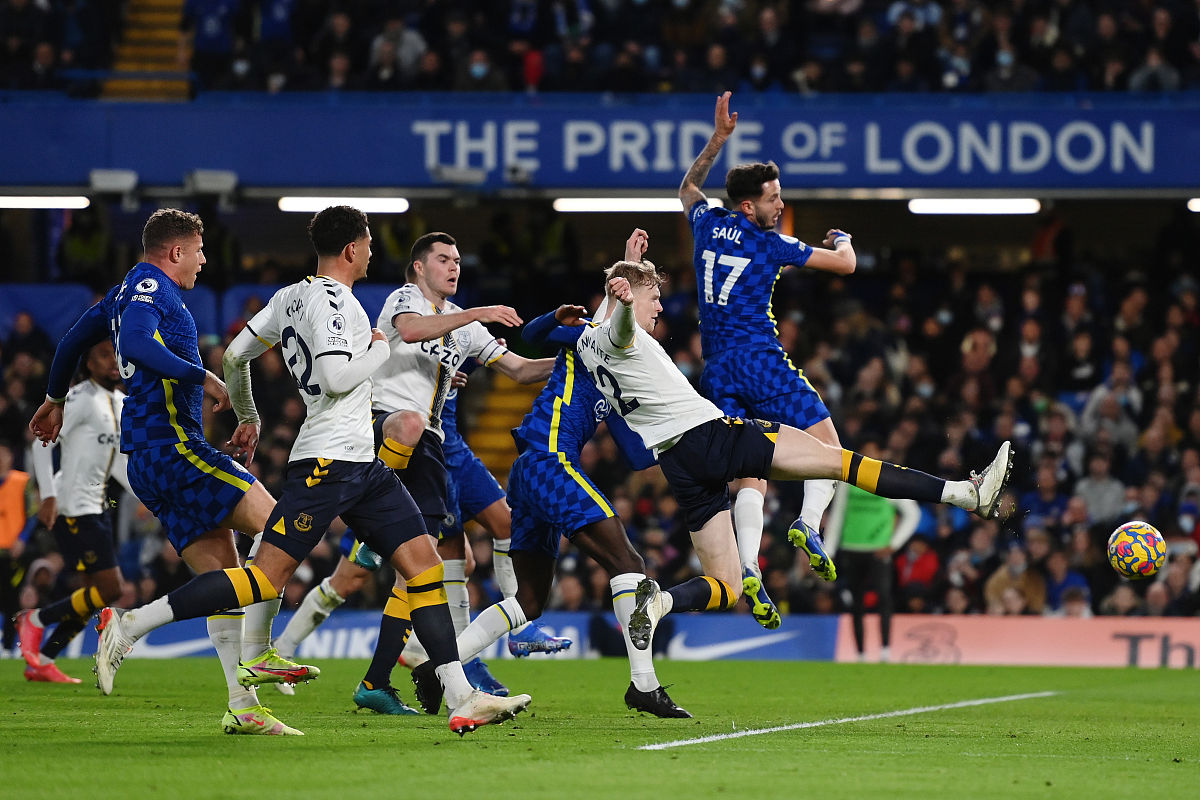宾菲尔德主场战平美因茨,难解难分 宾菲尔德主场战平美因茨,难解难分