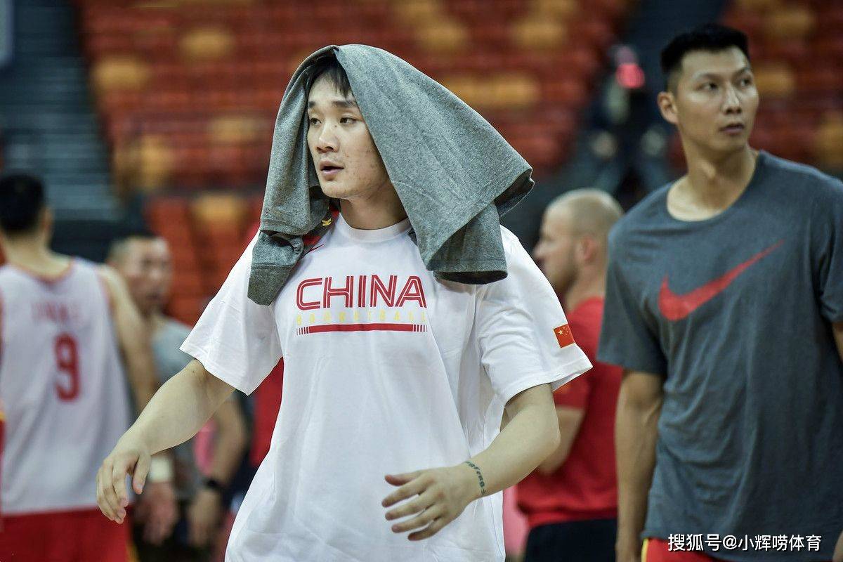 甘肃男篮士气高昂，期待夺魁