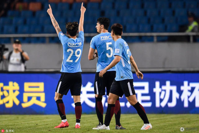 丰特控制比赛，打进绝杀一球