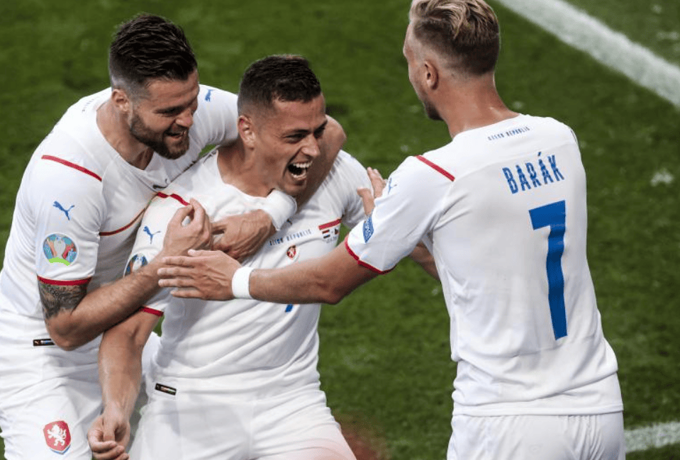 捷克球队在国际比赛中实现突破